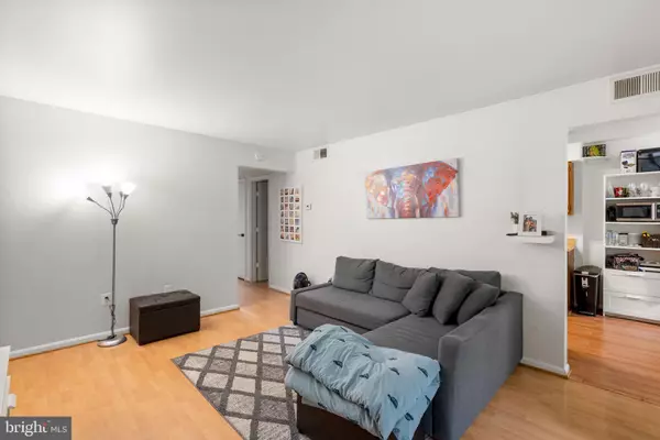 Silver Spring, MD 20906,8 NORMANDY SQUARE CT #C