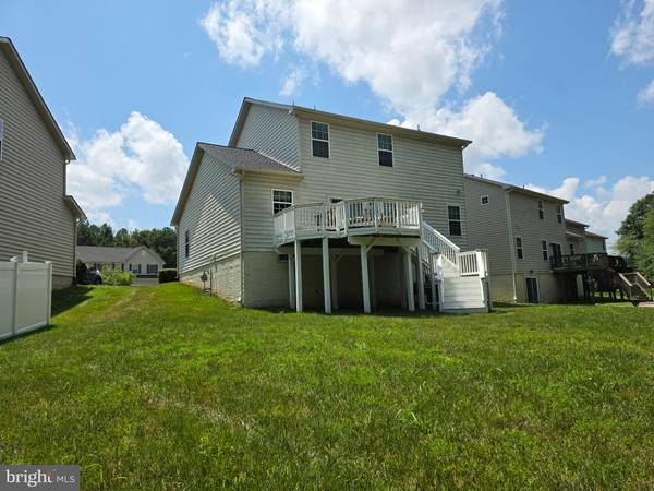 Waldorf, MD 20602,4822 MONTEREY CT