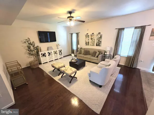 Waldorf, MD 20602,4822 MONTEREY CT