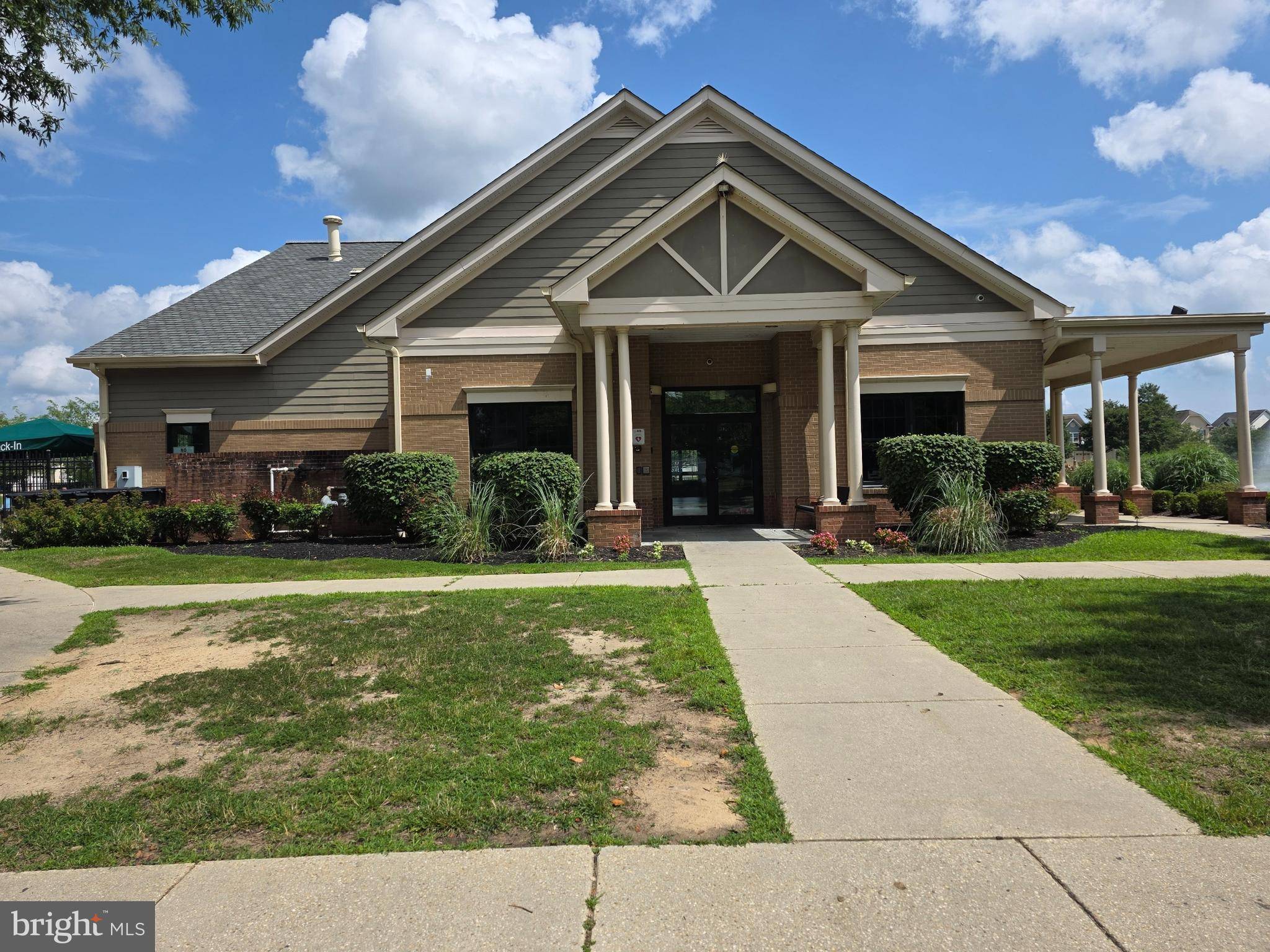 Waldorf, MD 20602,4822 MONTEREY CT