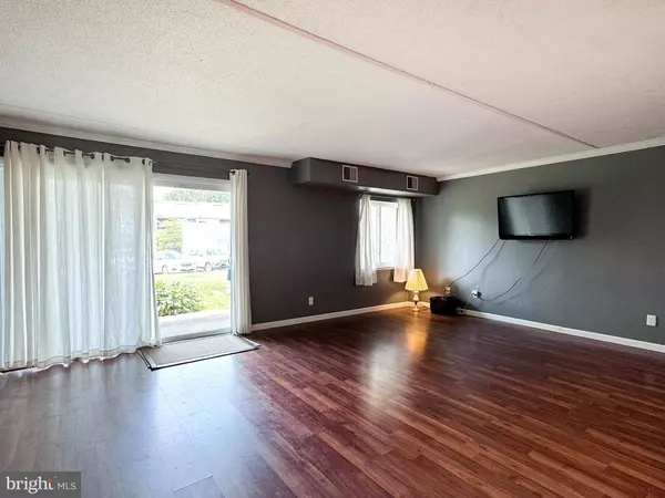 State College, PA 16801,804 STRATFORD DR #11