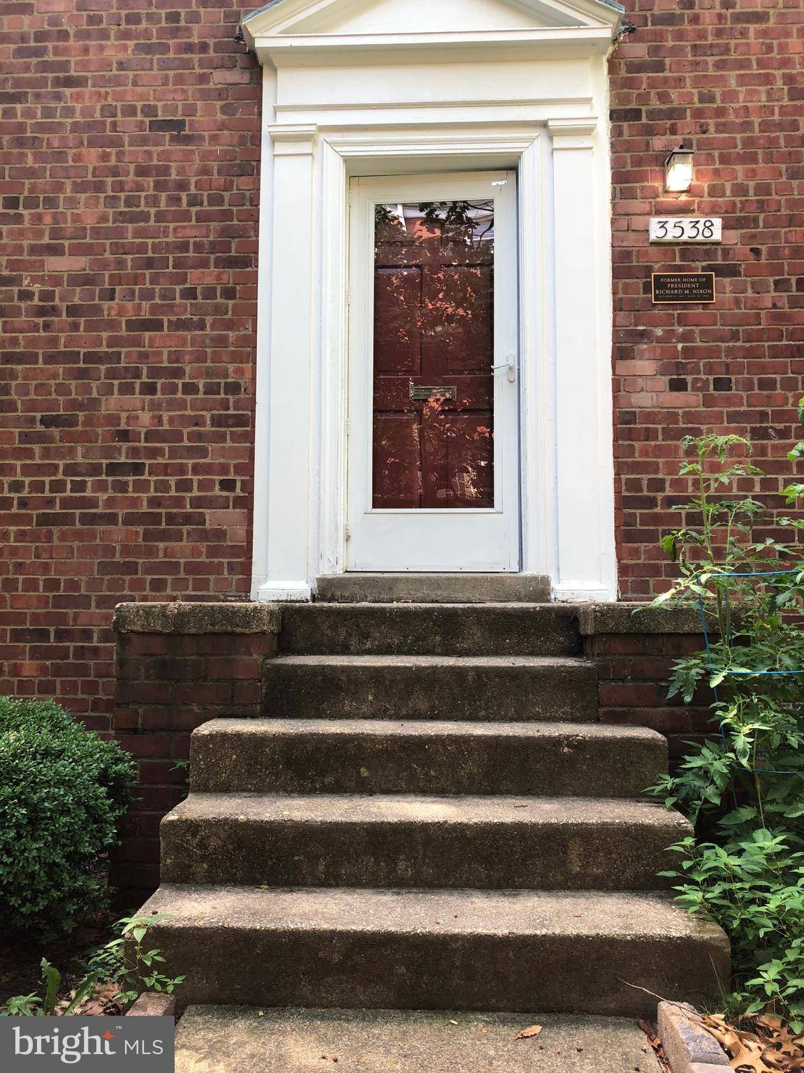 Alexandria, VA 22302,3538 GUNSTON RD