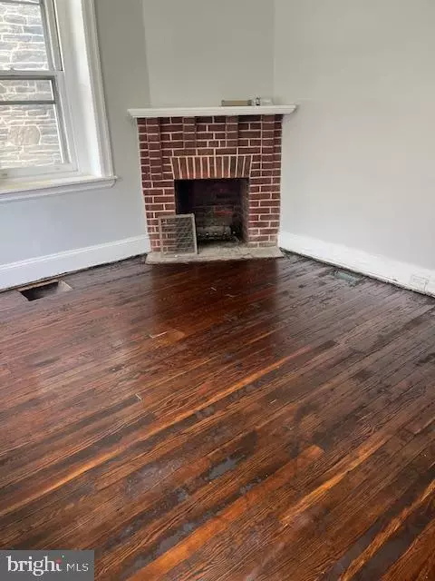 Upper Darby, PA 19082,9218 W CHESTER PIKE #1