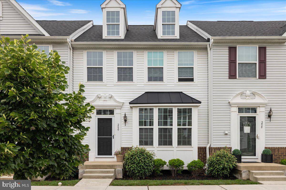 Harleysville, PA 19438,260 GRACE LN