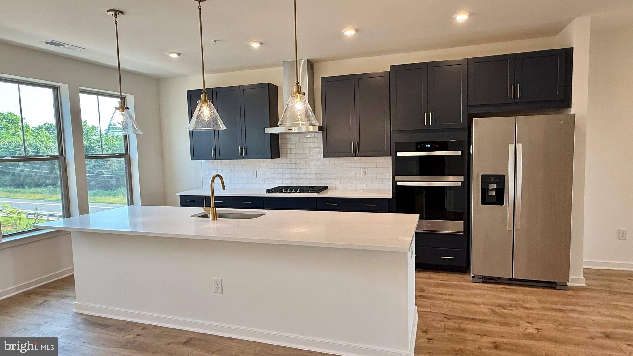Sterling, VA 20165,20977 BLUEBIRD SQUARE