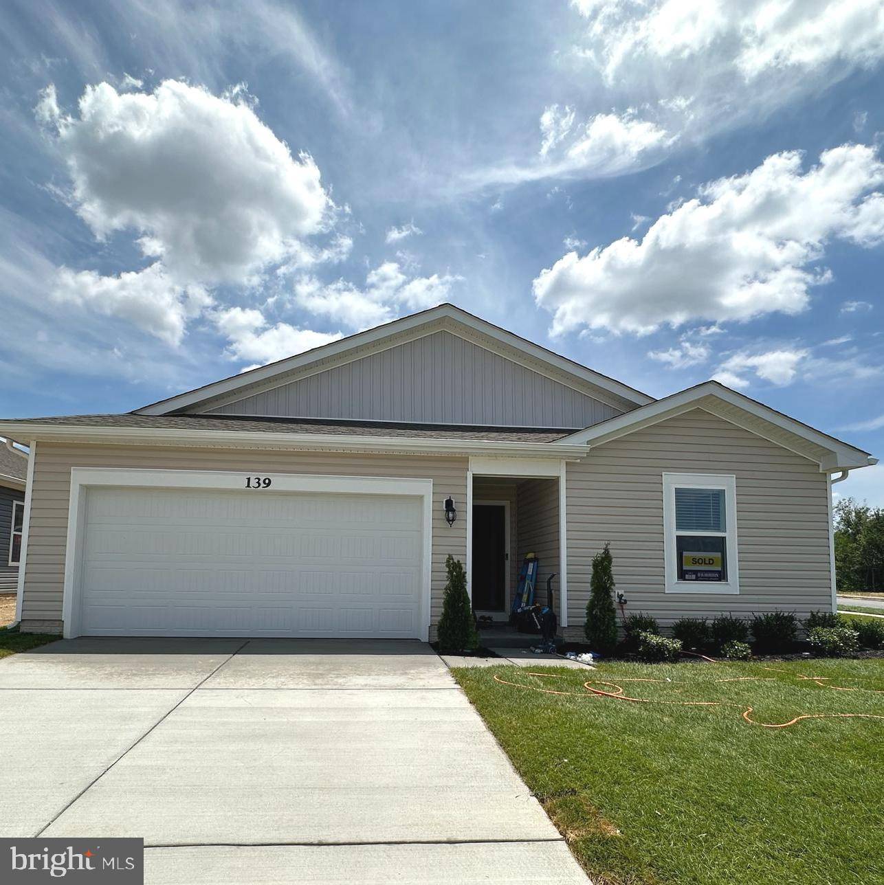 139 GRASMERE ST, Stephens City, VA 22655