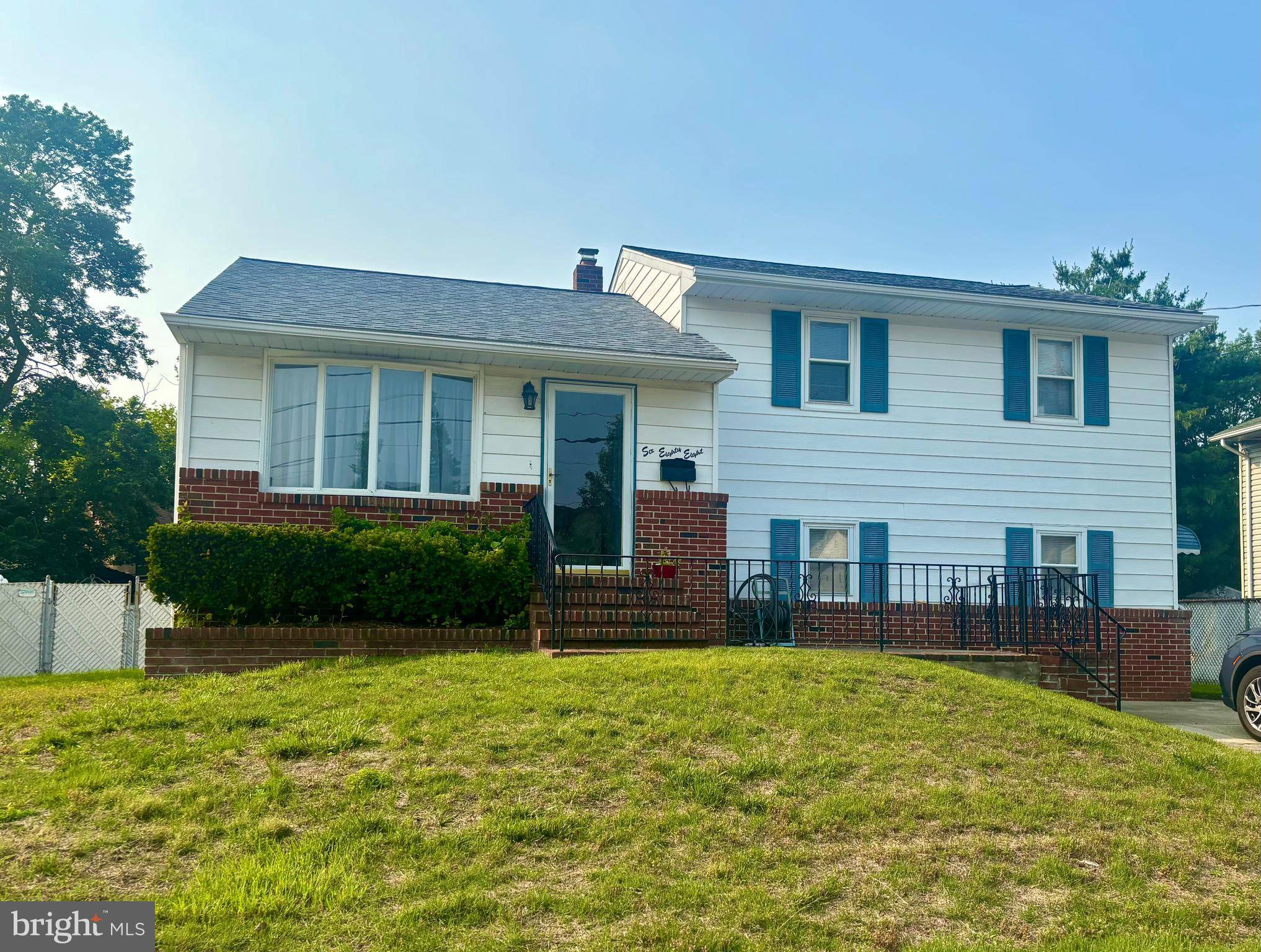 688 DETTMAR TER, Runnemede, NJ 08078