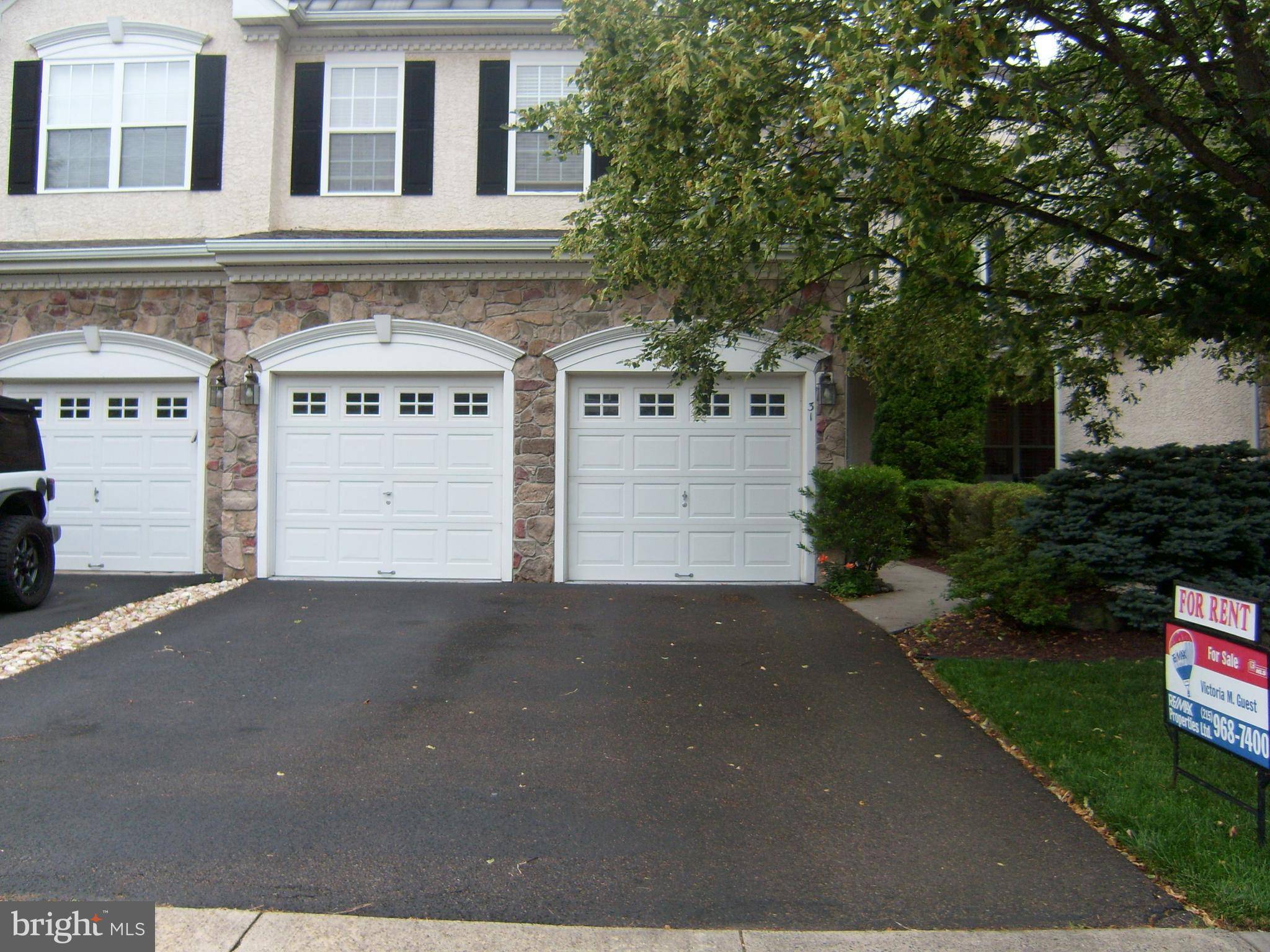 31 WELLINGTON RD, Newtown, PA 18940