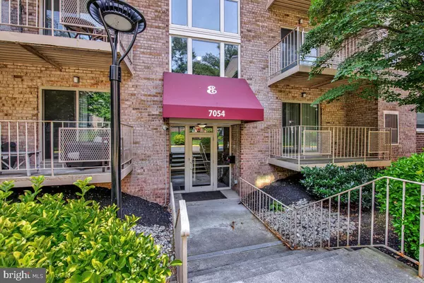 Washington, DC 20012,7054 EASTERN AVE NW #103