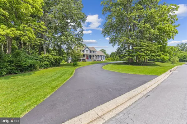 Street, MD 21154,902 SAINT ANN DRIVE