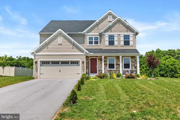 Carlisle, PA 17015,104 BERKSHIRE DR