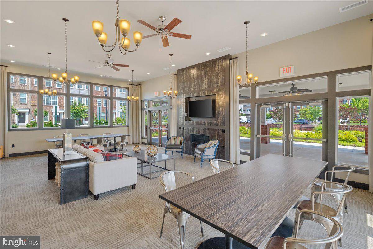 12819 RUSTIC ROCK LN, Beltsville, MD 20705
