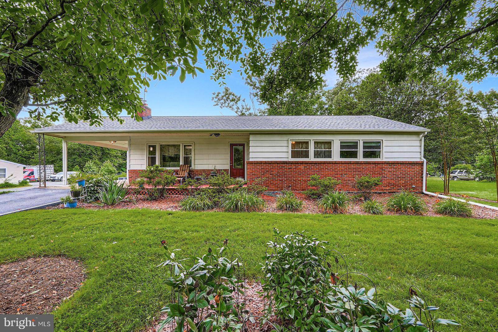 Bowie, MD 20720,12105 LANHAM SEVERN RD