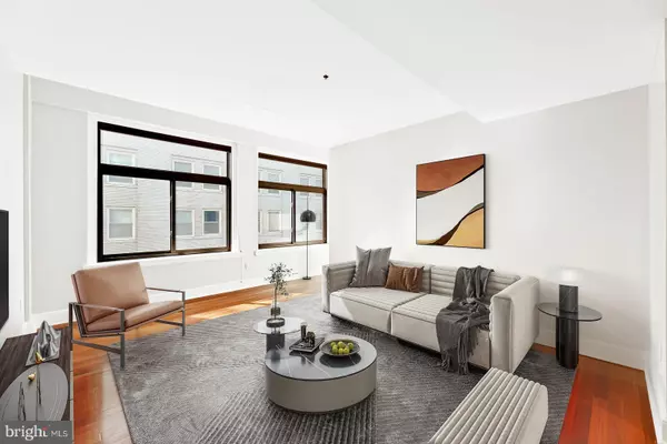 Philadelphia, PA 19102,1500 CHESTNUT ST #19F