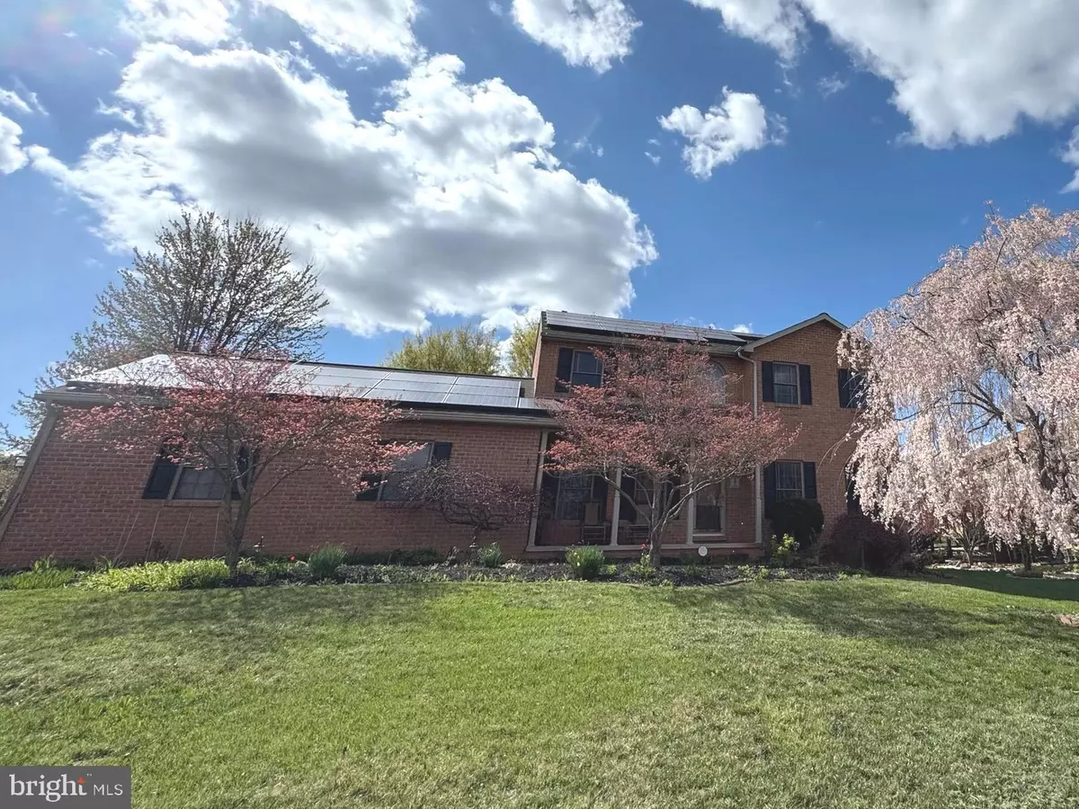 Hagerstown, MD 21742,208 MONTCLAIR CT