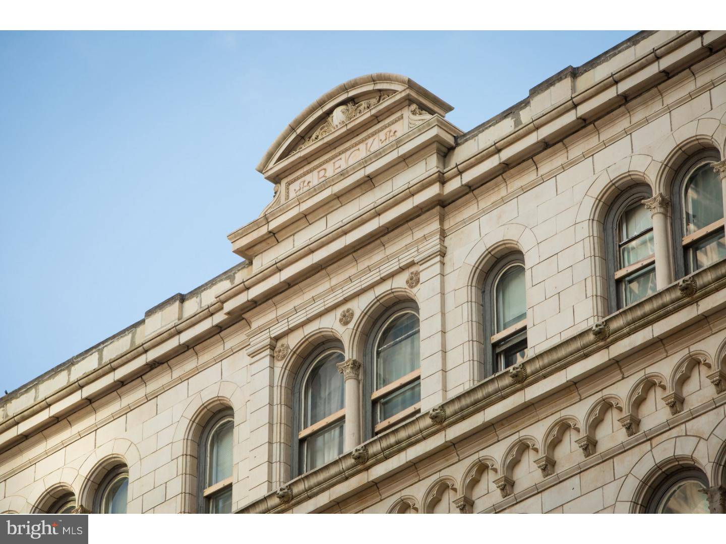 Philadelphia, PA 19106,701-3 SANSOM ST #207