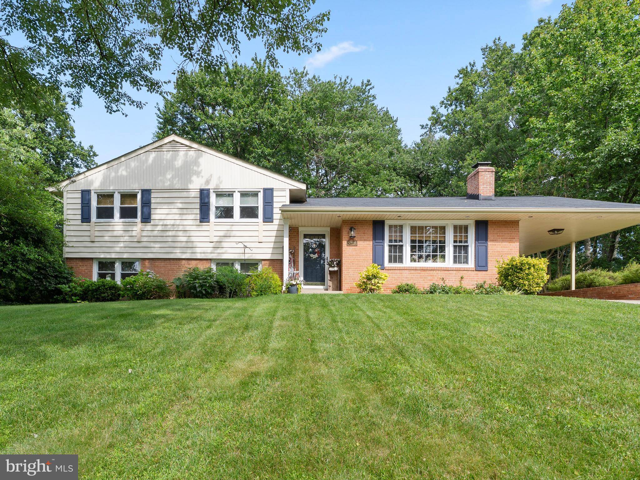 Fairfax, VA 22032,5208 LINDSAY ST