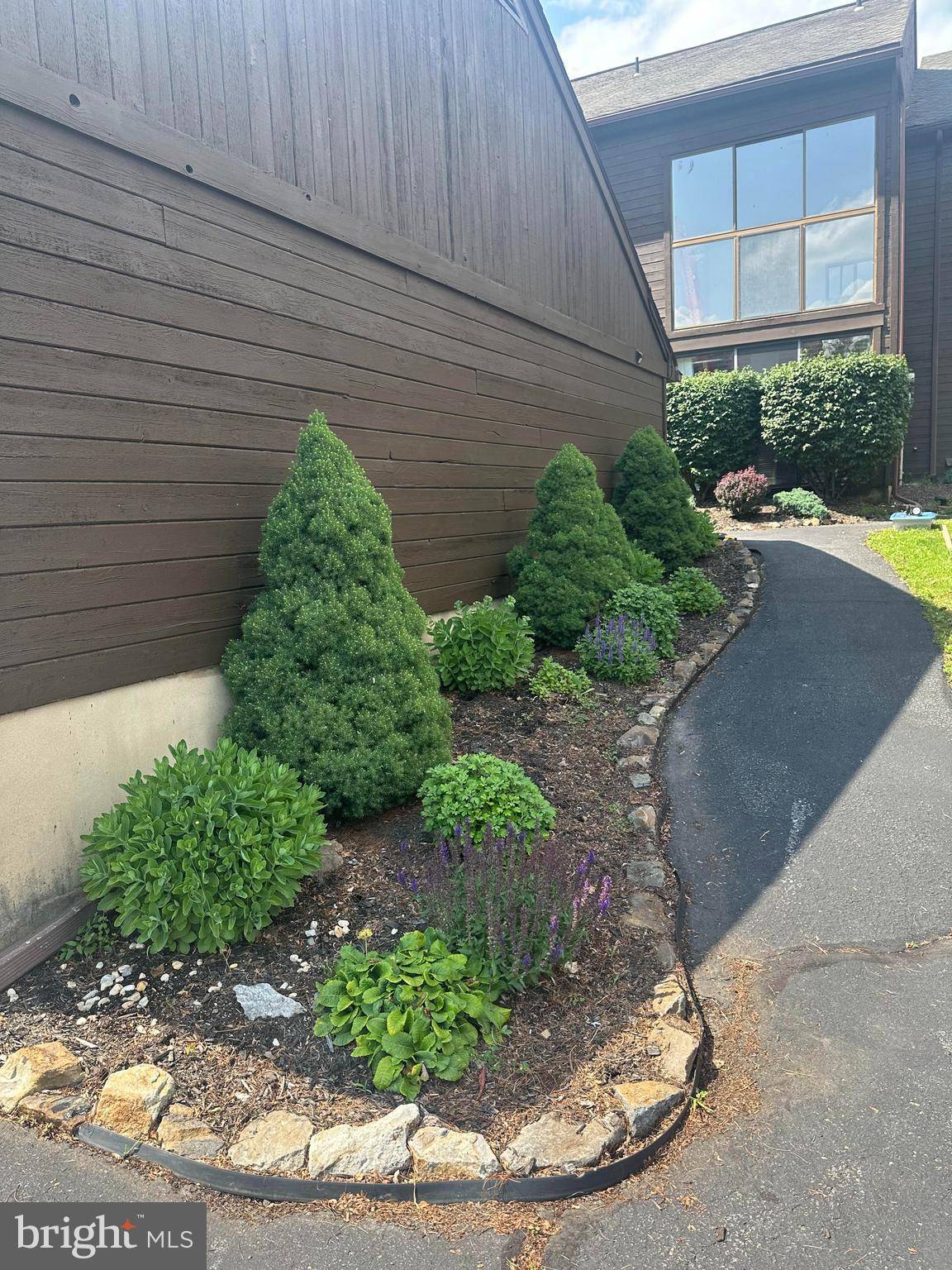 Orwigsburg, PA 17961,202 VILLAGE RD