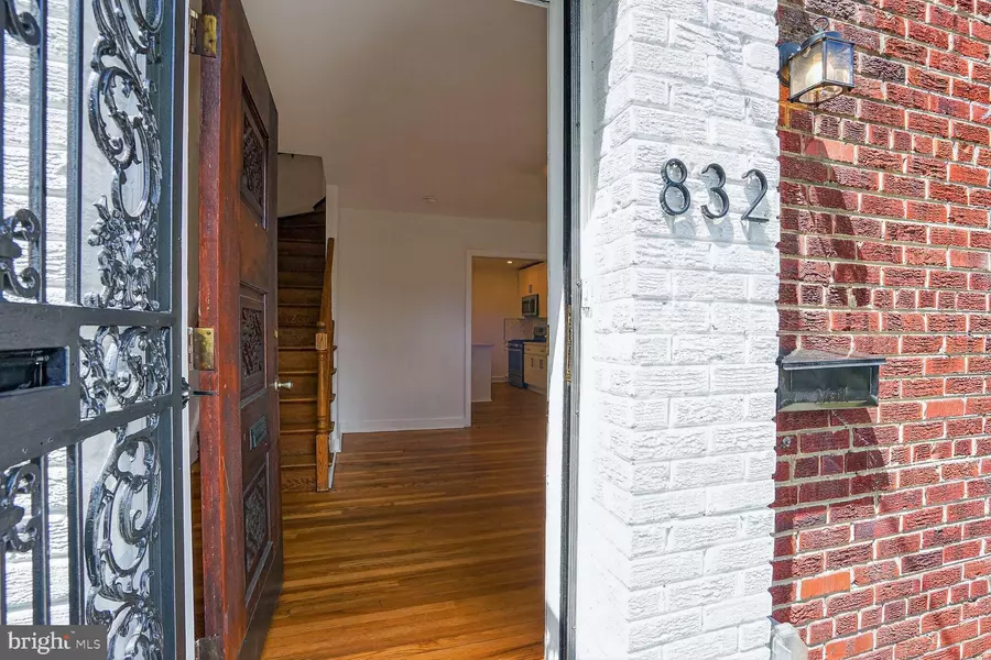 832 DELAFIELD ST NE, Washington, DC 20017