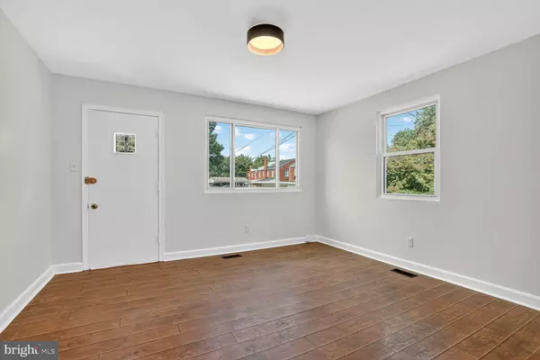 Washington, DC 20017,832 DELAFIELD ST NE