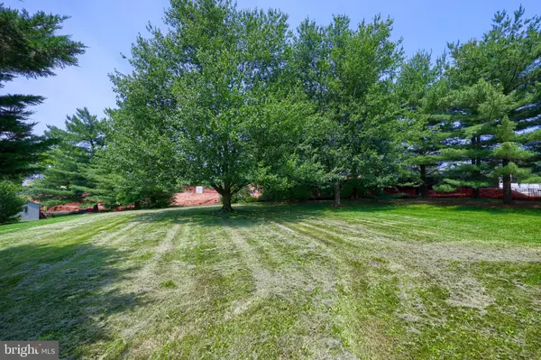 Denver, PA 17517,15 JASON AVE