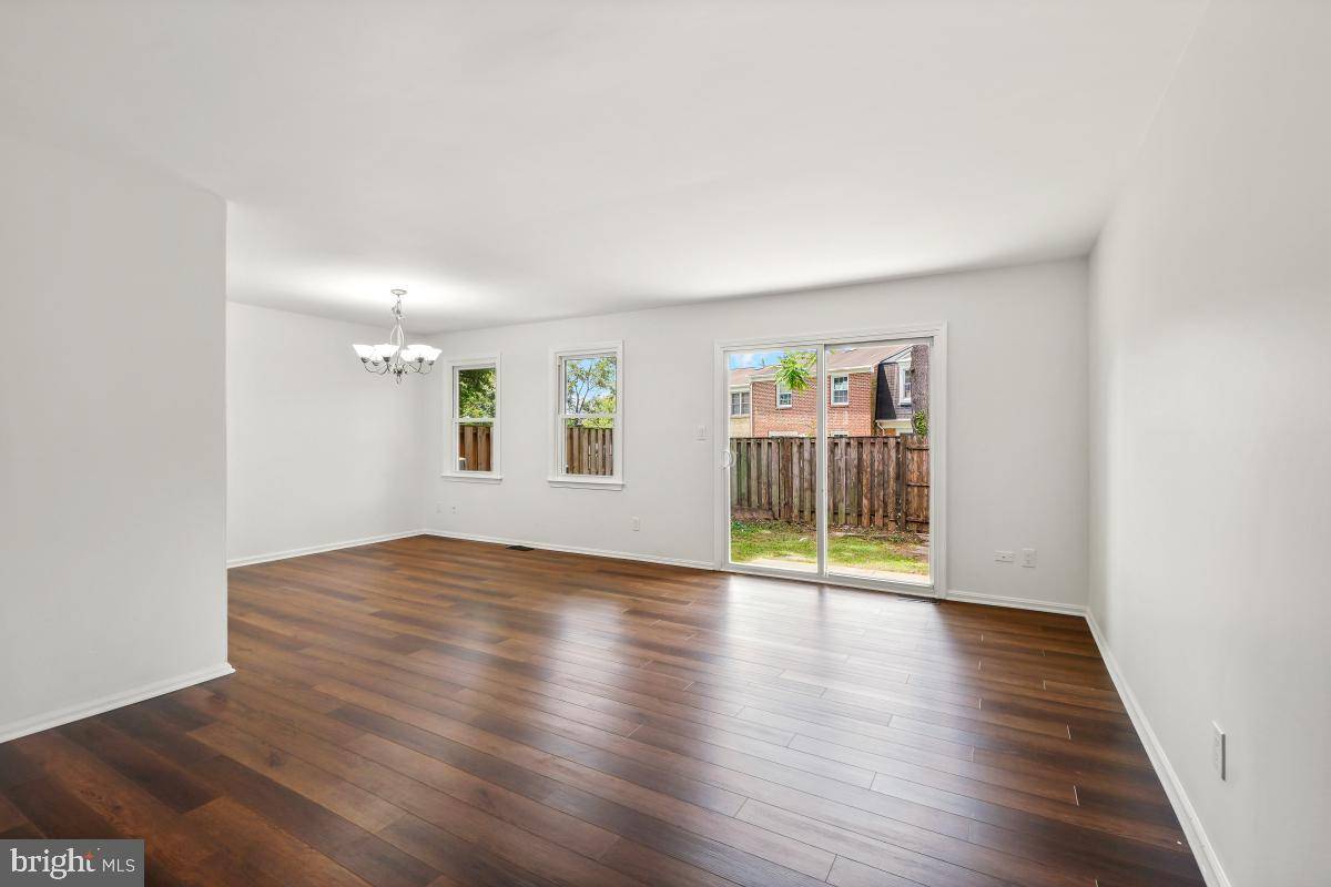 Gaithersburg, MD 20878,70 OAK SHADE RD