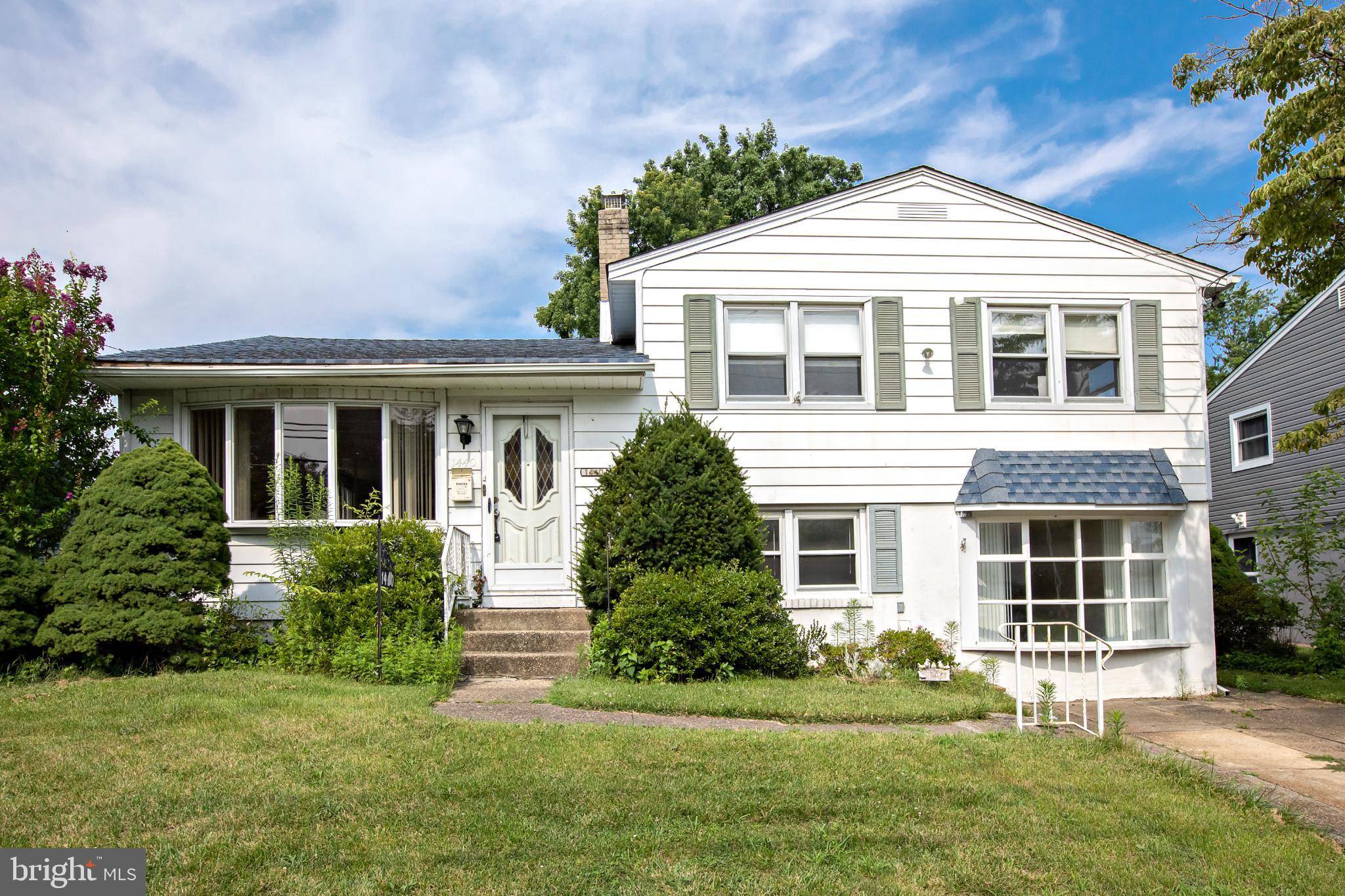 1440 CHESTNUT AVE, Gloucester City, NJ 08030