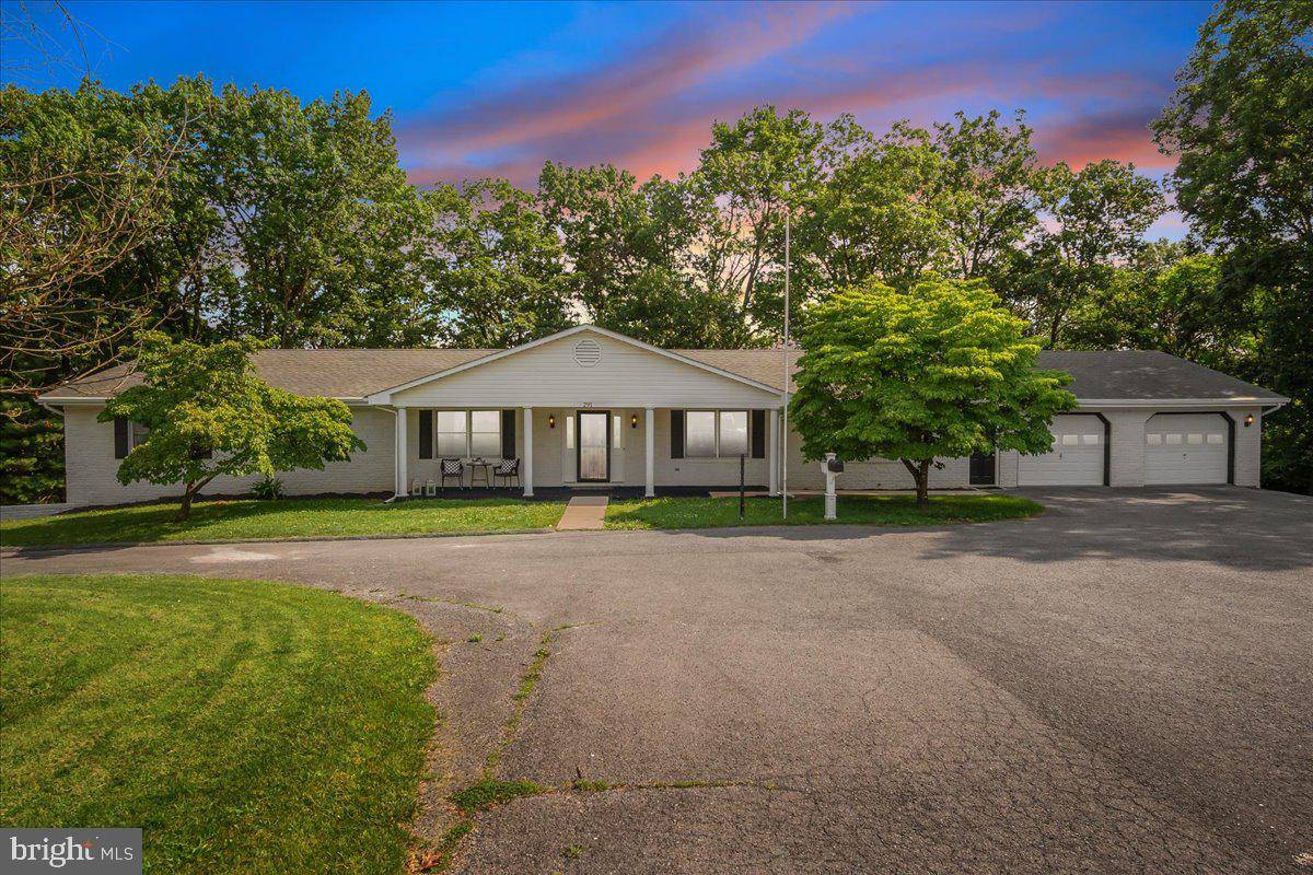 291 CLOHAN AVE, Martinsburg, WV 25401