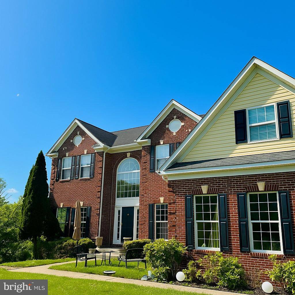 14311 PINOT NOIR LN, Hillsboro, VA 20132