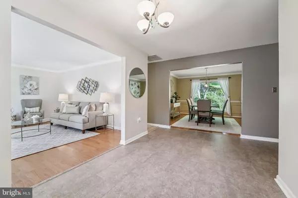 Bowie, MD 20720,6102 GALLERY ST