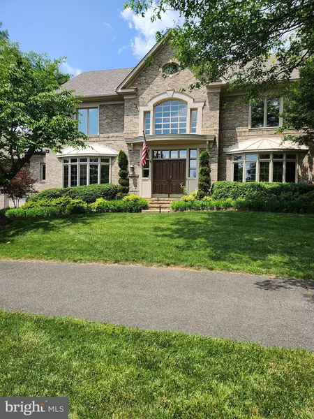 12024 WALNUT BRANCH RD, Reston, VA 20194