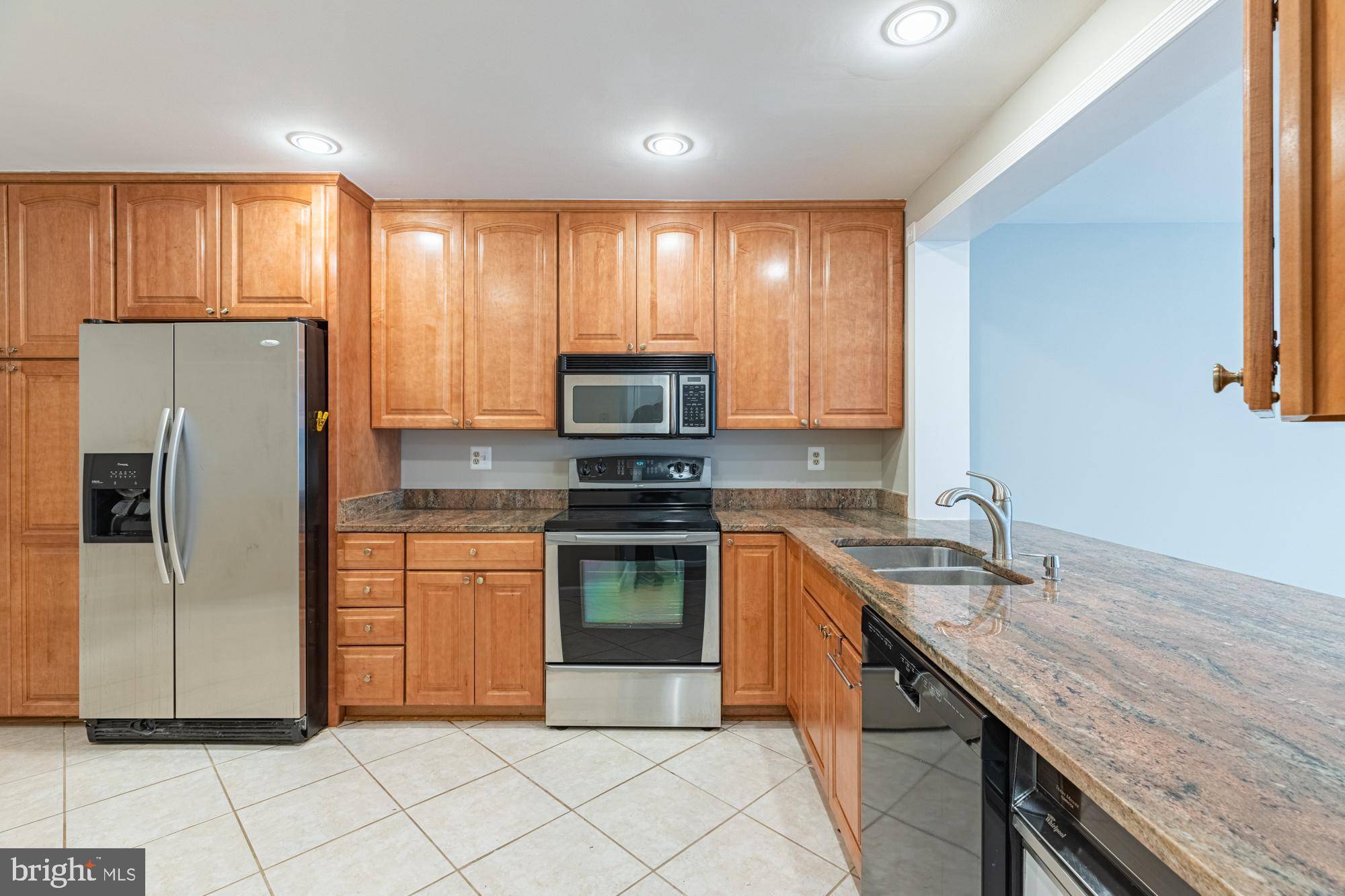 Arlington, VA 22202,1773 S HAYES ST #1