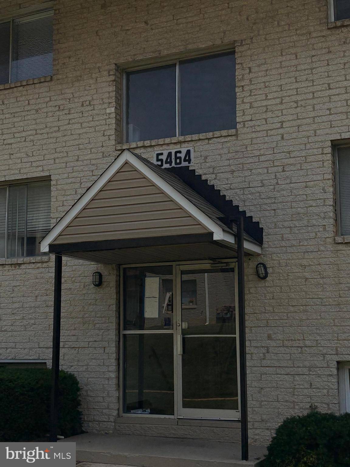 Hyattsville, MD 20784,5464 85TH AVE #201