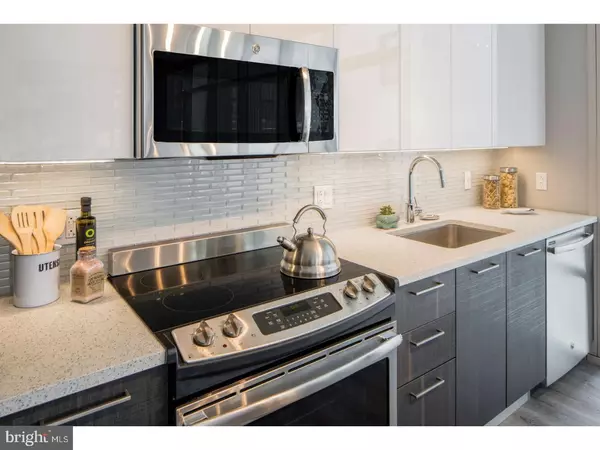 Philadelphia, PA 19107,1213 WALNUT ST #2B-1105