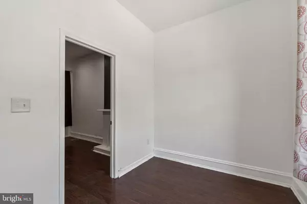 Philadelphia, PA 19133,1122 W DAUPHIN ST #1