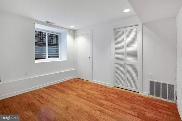Philadelphia, PA 19104,3512 LANCASTER AVE #1E