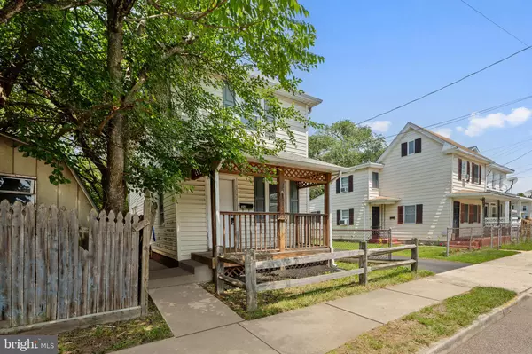 Millville, NJ 08332,216 MCNEAL ST W W