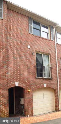 1865 ADAMS ST, Arlington, VA 22201