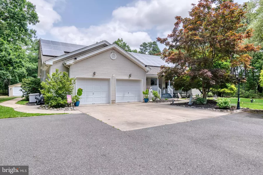 1288 W BAY AVE, Barnegat, NJ 08005