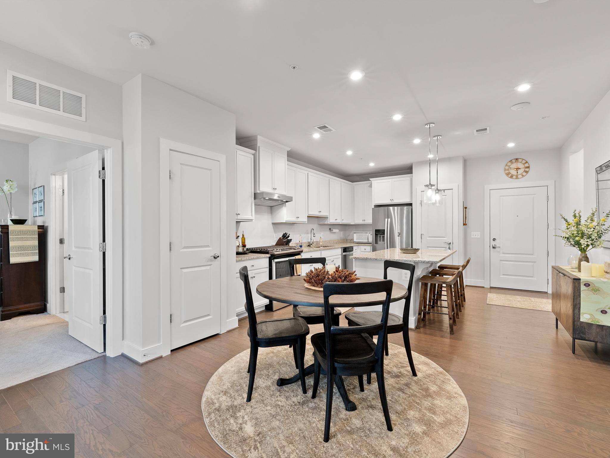 Herndon, VA 20171,2324 WIND CHARM ST #103