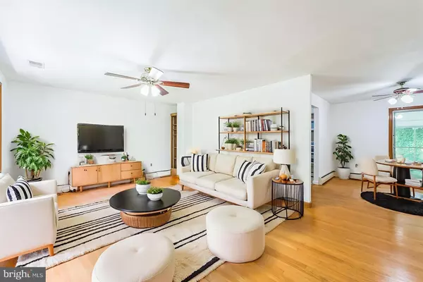 Hanover, MD 21076,892 TIMBER RIDGE DR