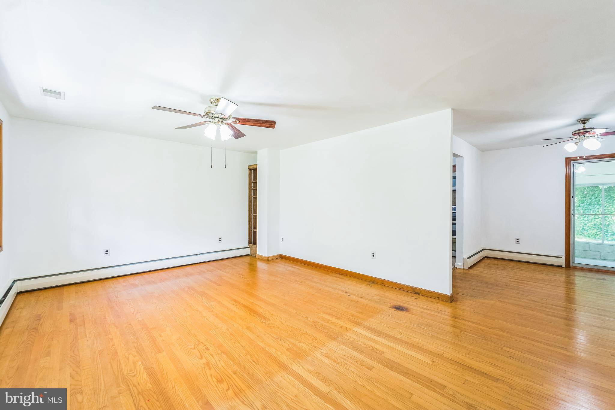 Hanover, MD 21076,892 TIMBER RIDGE DR