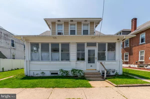 42 N 6TH ST, Emmaus, PA 18049