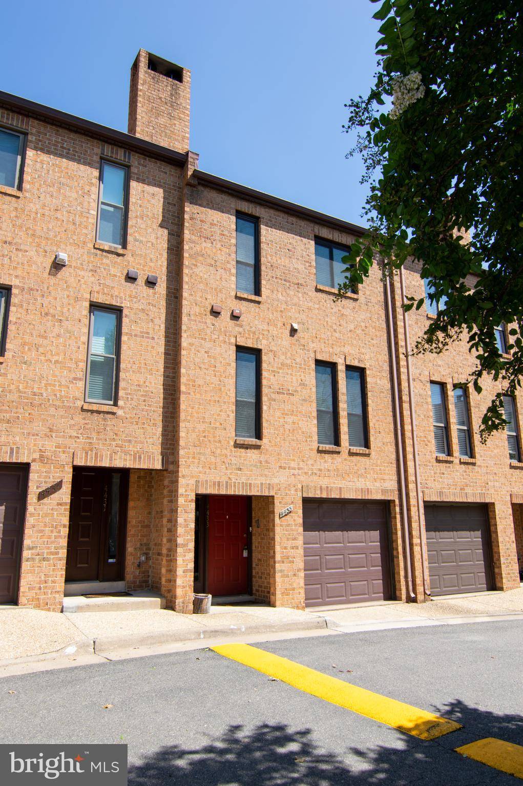 Arlington, VA 22203,4433 7TH ST N