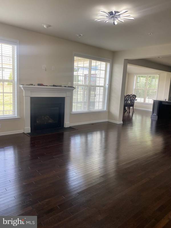 Frederick, MD 21703,4806 CALIBRI CT