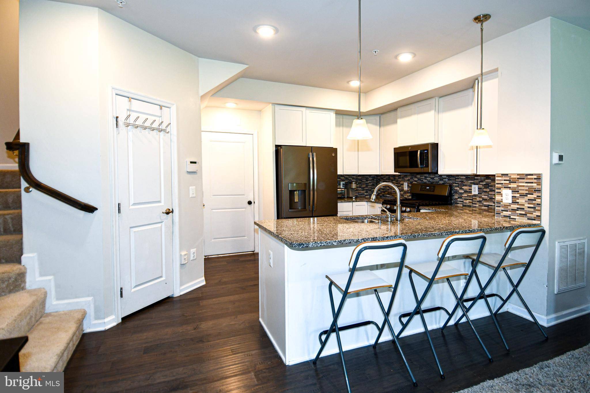 Gainesville, VA 20155,7065 DARBEY KNOLL DR