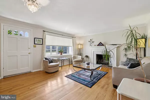 Lutherville Timonium, MD 21093,2401 CHETWOOD CIR