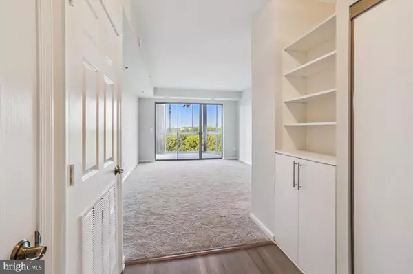 Silver Spring, MD 20906,3100 N LEISURE WORLD BLVD #923