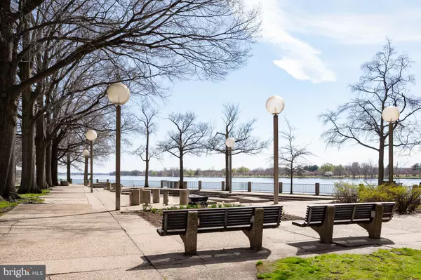 Washington, DC 20024,1309 4TH ST SW #TH9