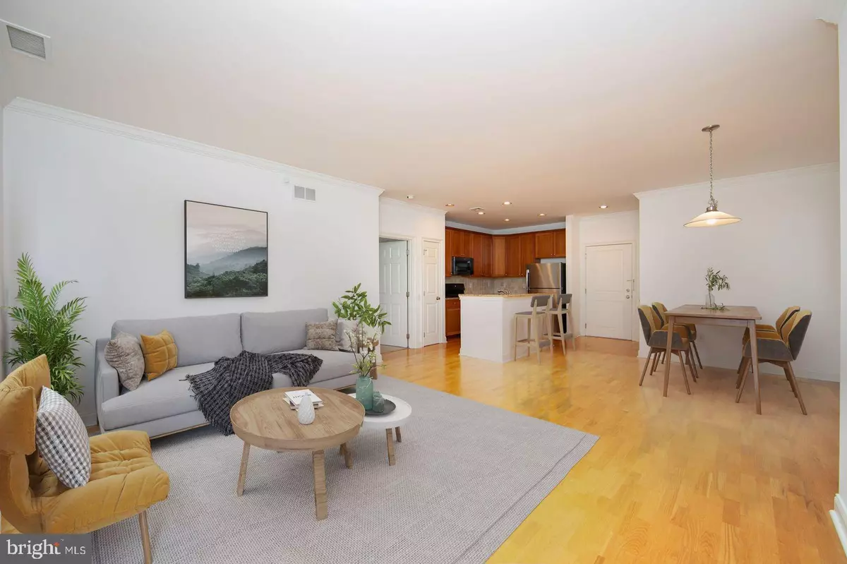 Philadelphia, PA 19146,500 ADMIRALS WAY #419